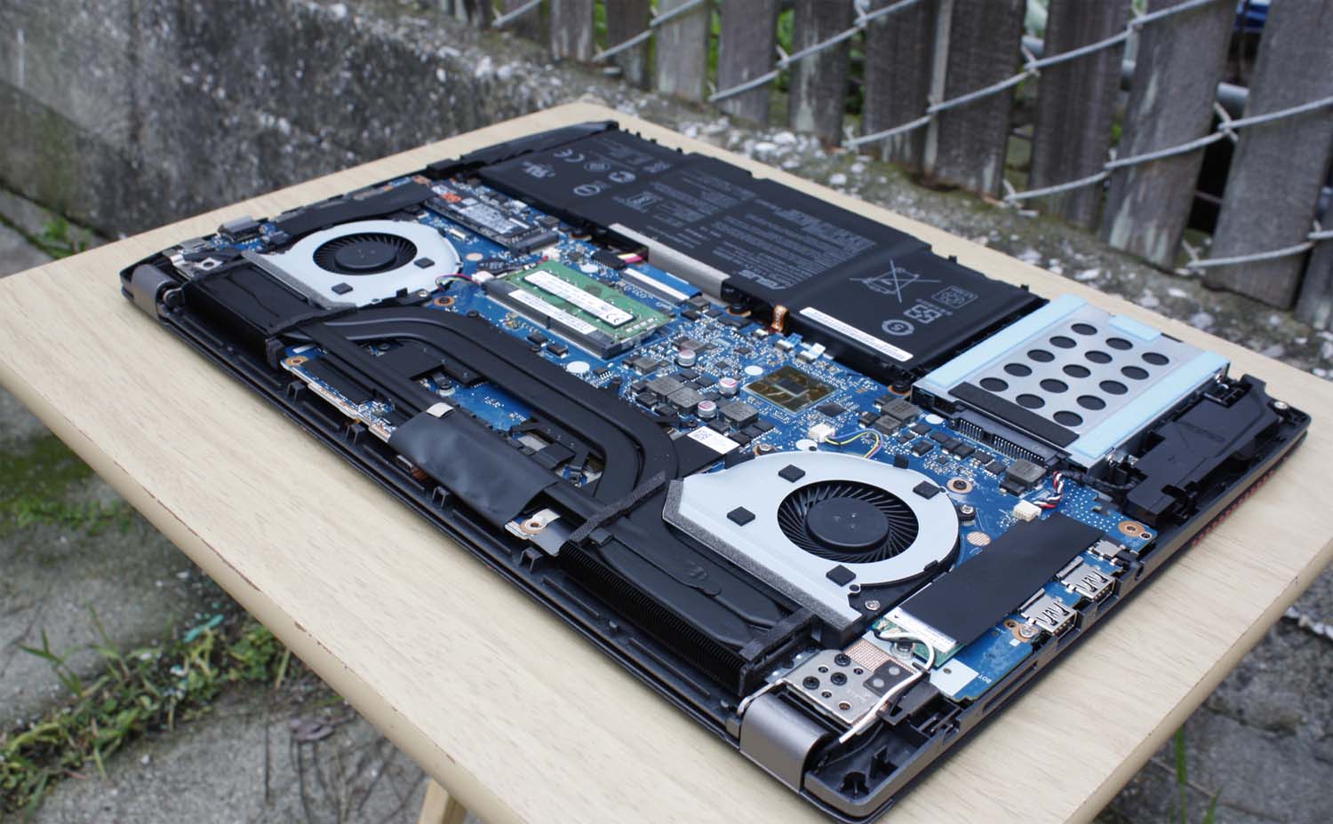 Замена или ремонт видеочипа ноутбука Compaq в Уфе
