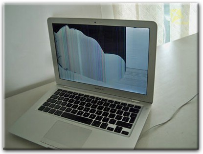 Замена матрицы Apple MacBook в Уфе